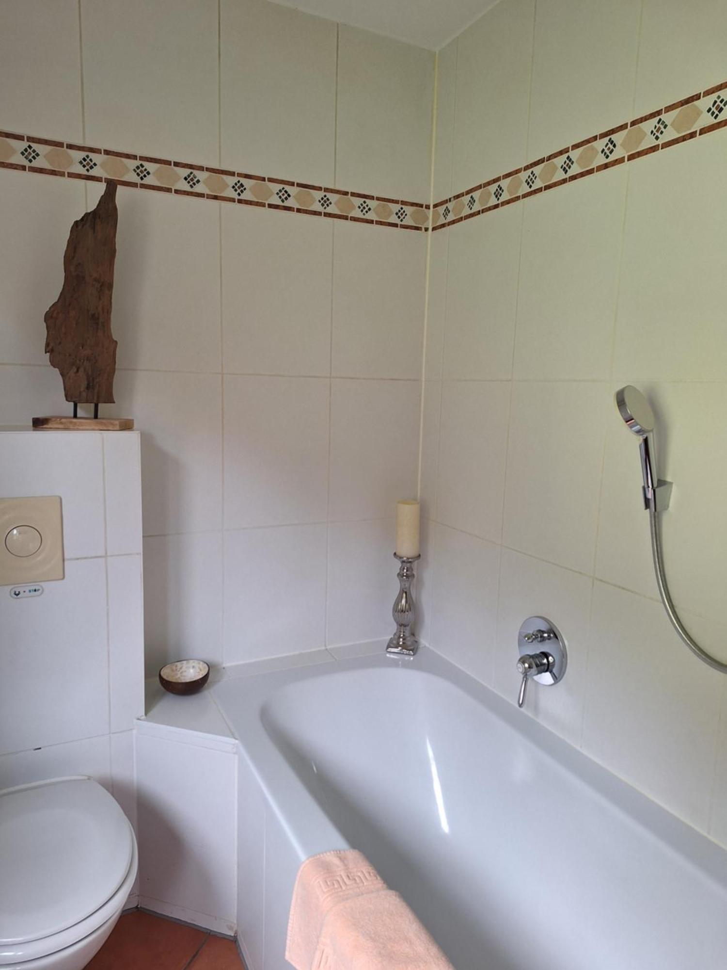 Kleines Domizil Am Suedhang Ortenberg  Bagian luar foto